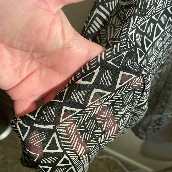 Arizona jeans medium-large lightweight, cover-up, swimming/dress shaw - Picture 3 of 6